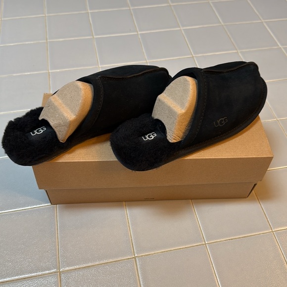 UGG Women’s Pearle Slippers Size 8 - Picture 6 of 8